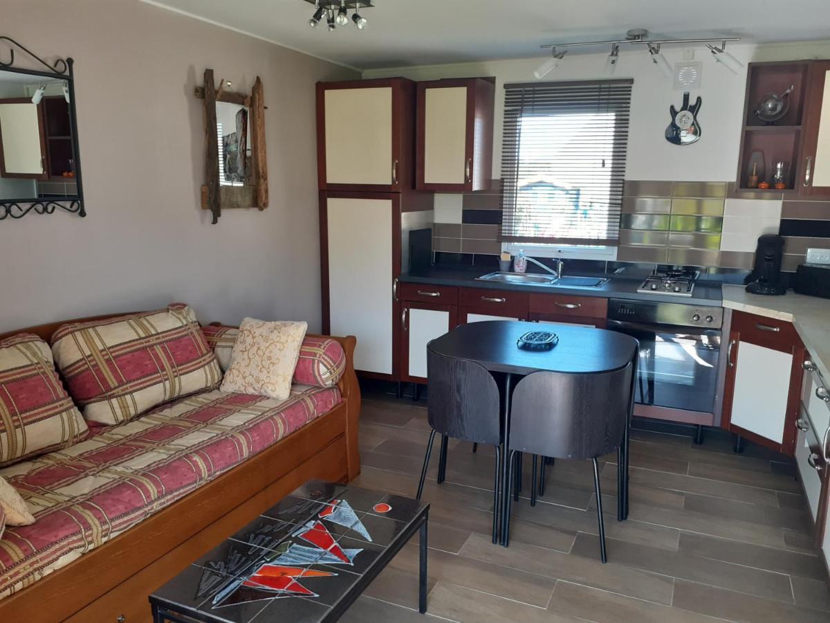 Riantec Petite Maison Chalet A 100 M De La Petite Mer De Gavres מראה חיצוני תמונה
